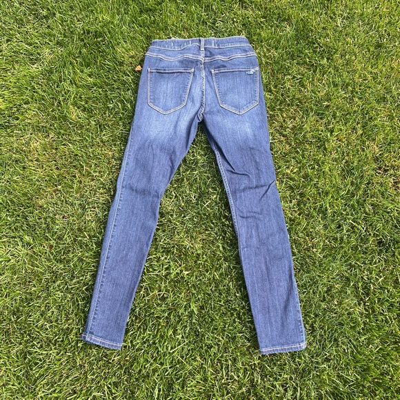 Hollister High Rise Jean Legging Size 7s - Picture 3 of 3